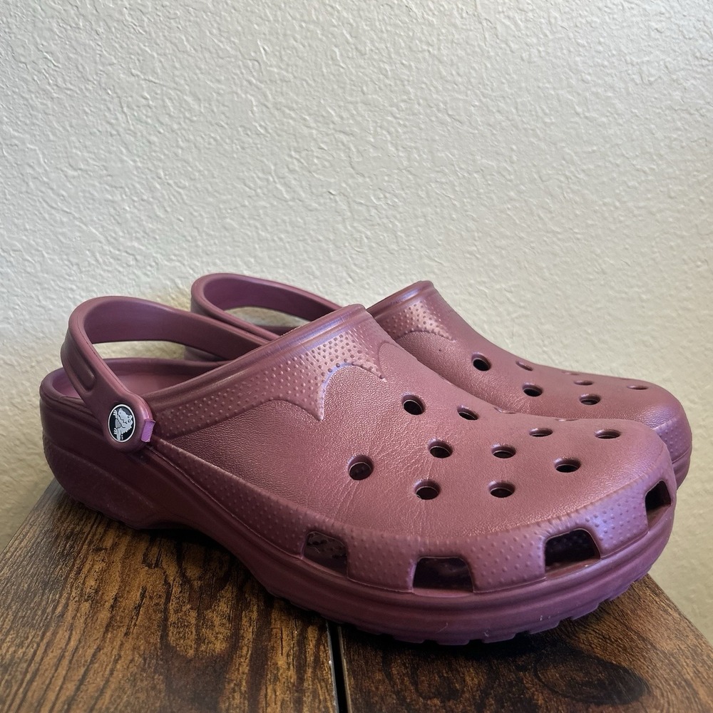 Crocs Classic Clogs Maroon Burgundy Unisex Size XL Men's 10/11 Women's 12/14 - Picture 1 of 10